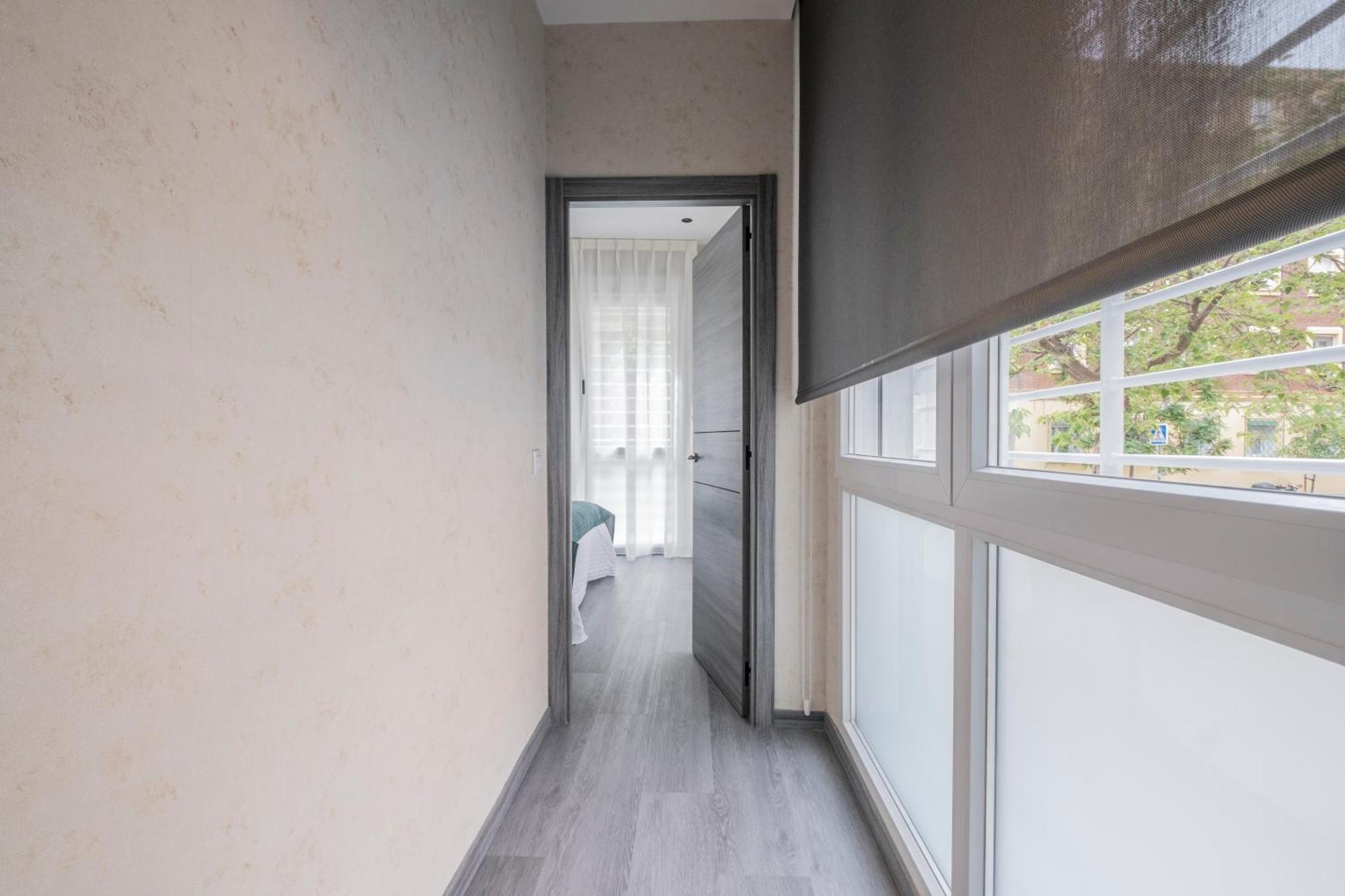 Madrid Modern Apartment Exterior photo